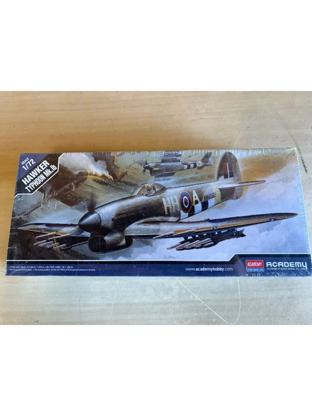 Academy 1/72 Hawker Typhoon Mk.Ib British Fighter Plastic Model Kit - 12462
